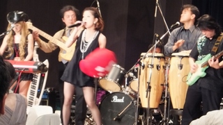 DSCF1382 (800x451).jpg